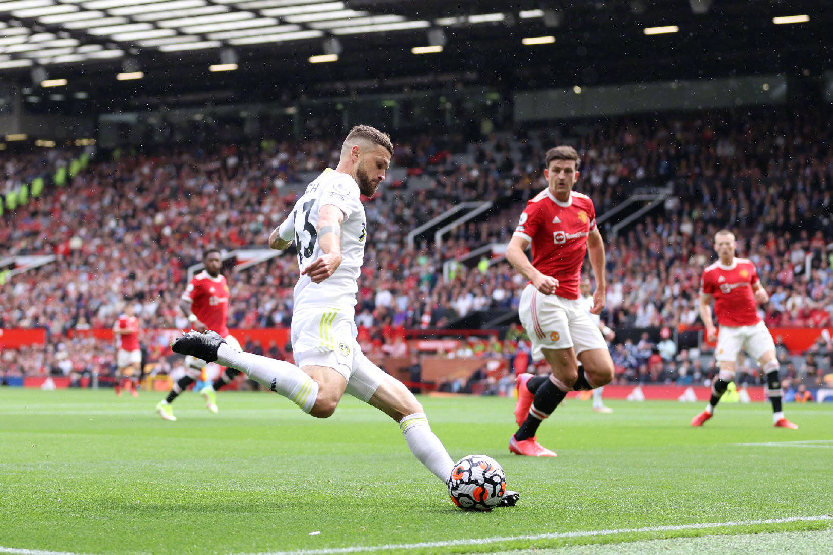 内马尔以创 内马尔以创